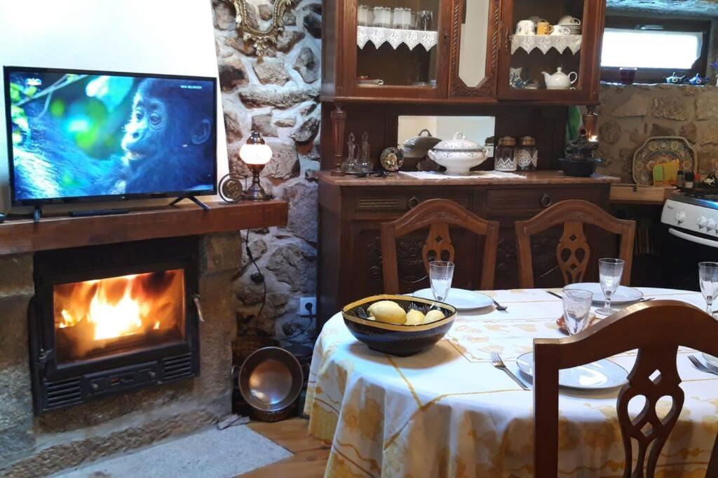 Casinha Estrela Da Encosta - Geres Villa Vieira do Minho Exteriör bild